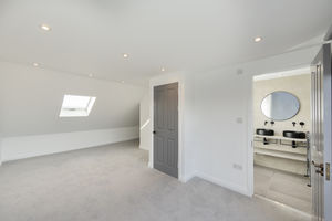 Photo 27- click for photo gallery